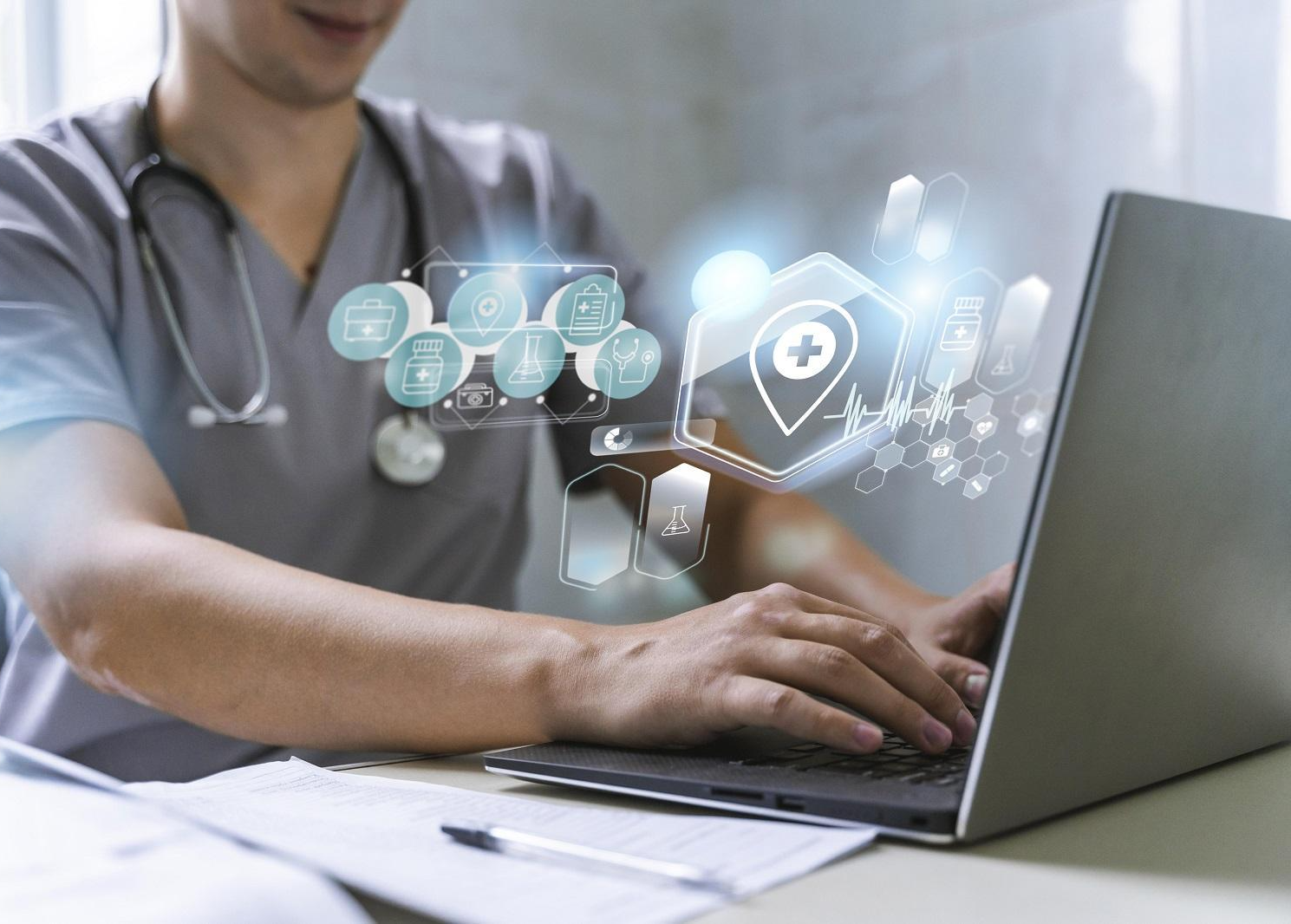 НСЗУ розпочала верифікацію даних про медичний персонал в електронній системі охорони здоров’я