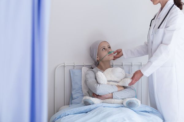 Пакетів медичної допомоги хворим на онкологію побільшає, а тарифи зростуть, — Степанов