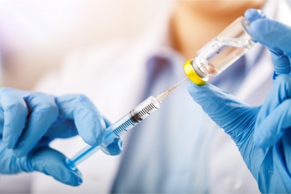 В Минздраве рассказали, кого могут отстранить от работы из-за нежелания вакцинироваться против COVID-19