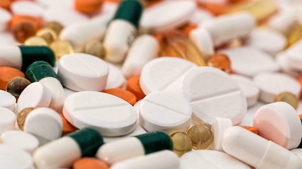 Компанія Pfizer презентувала таблетки проти коронавірусу з ефективністю 89%