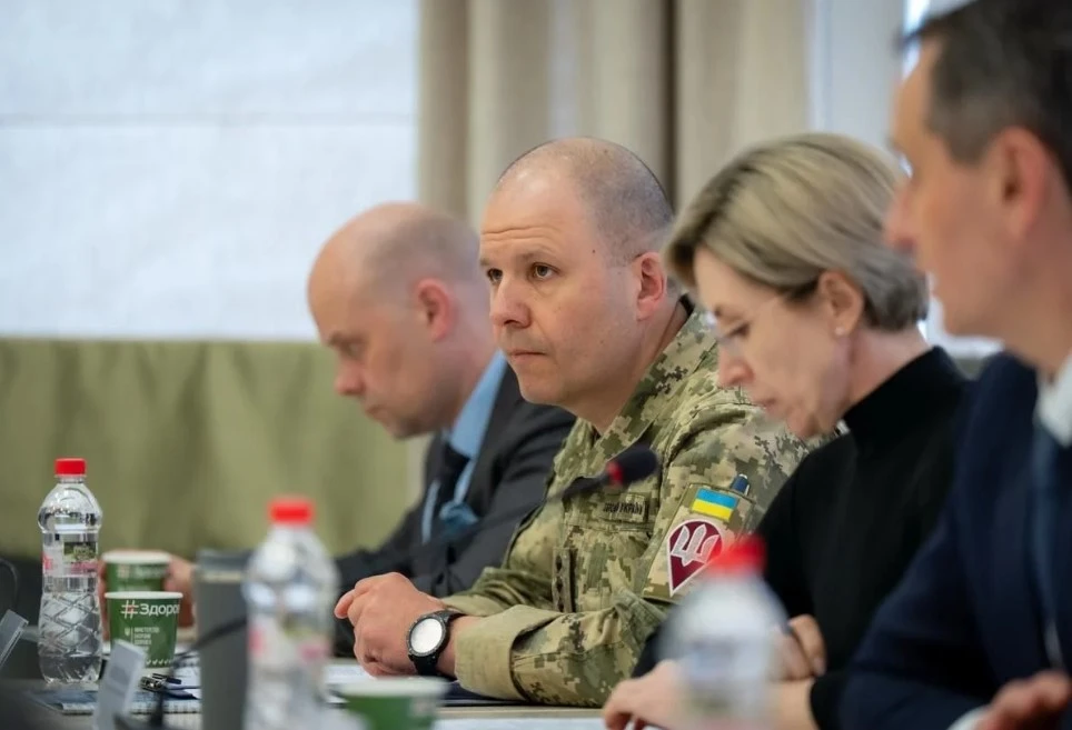 В Україні впроваджують обов'язкову військову підготовку для майбутніх медиків: строки