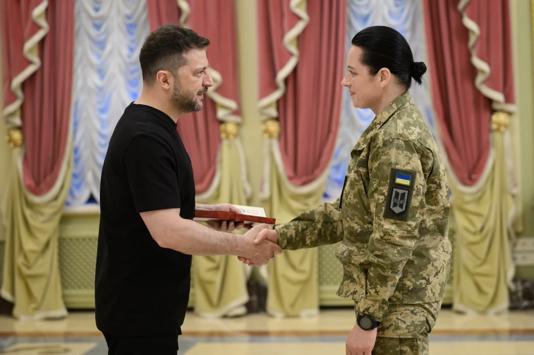 Президент України відзначив державними нагородами медичних працівників