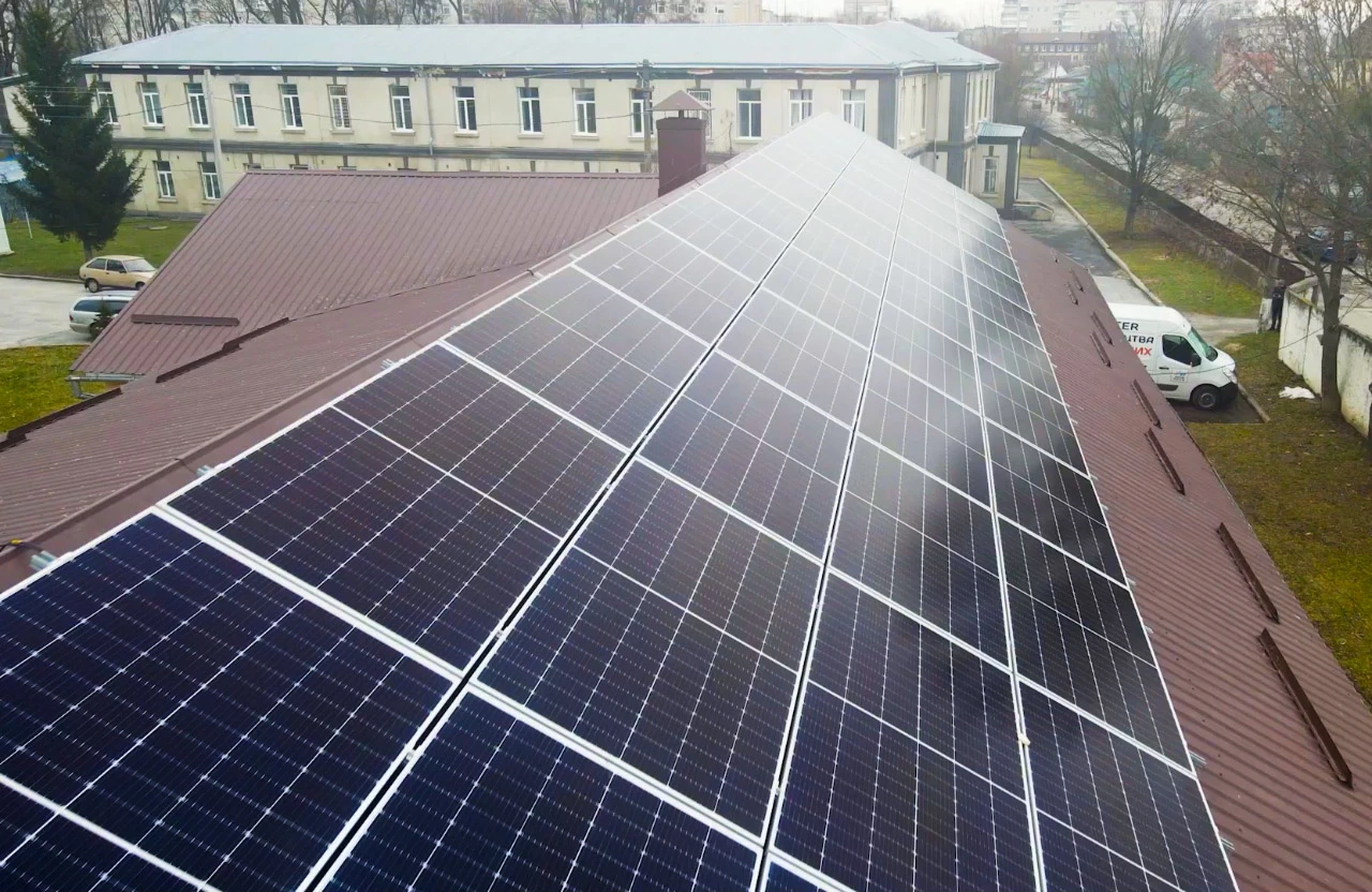 Медзаклади «первинки» мають можливість отримати сонячні панелі: алгоритм дій