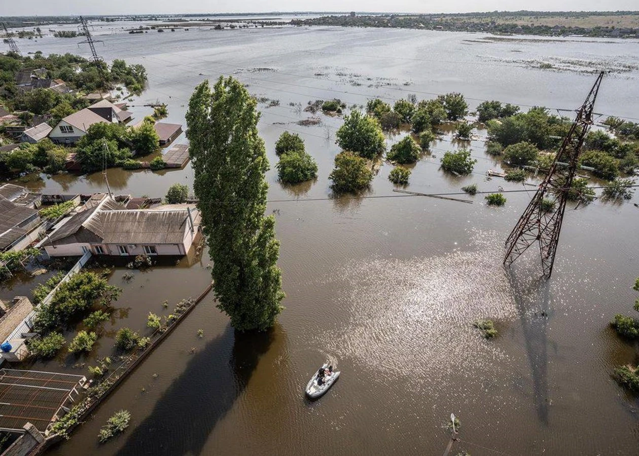 Лікарні на підтоплених територіях отримають вдвічі більше коштів за роботу в надзвичайній ситуації