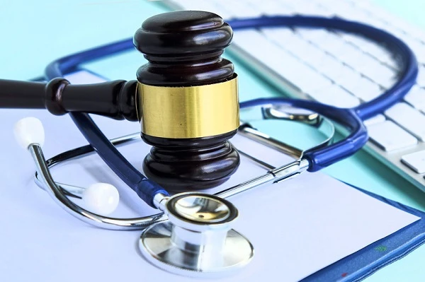 НСЗУ заявила в Нацполіцію та прокуратуру про заклади, які порушують умови договору НСЗУ заявила в Нацполіцію та прокуратуру про заклади, які порушують умови договору