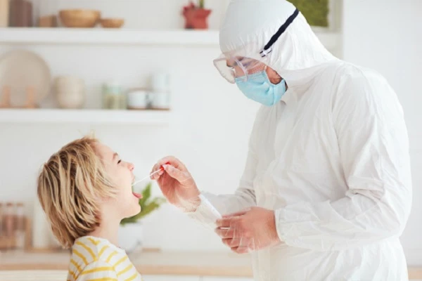 МОЗ змінило Стандарти медичної допомоги «Коронавірусна хвороба (COVID-19)»