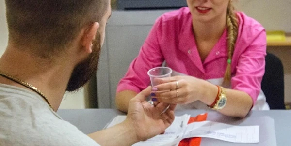 Із 1 вересня мобільні амбулаторії на Дніпропетровщині візьмуть участь у пілотному проєкті з проведення ЗПТ Із 1 вересня мобільні амбулаторії на Дніпропетровщині візьмуть участь у пілотному проєкті з проведення ЗПТ