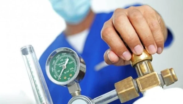 Правительство выделило дополнительные средства на кислород и доплаты эпидемиологам и лаборантам Правительство выделило дополнительные средства на кислород и доплаты эпидемиологам и лаборантам