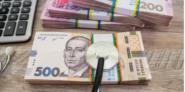 Медики отримуватимуть надбавку за престижність праці в розмірі до 500% окладу