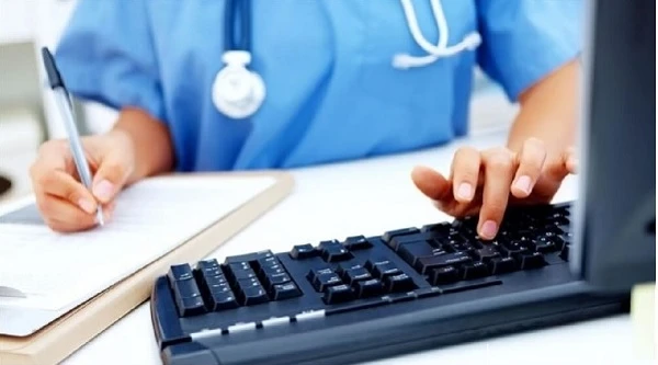 НСЗУ відповіла на три запитання лікарів про е-направлення та е-медзаписи МОЗ розповіло, чи потрібні направлення під час воєнного стану