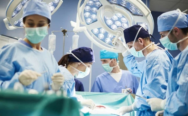 Президент підписав закон про трансплантацію, який продовжує пілотний проєкт до кінця 2023 року