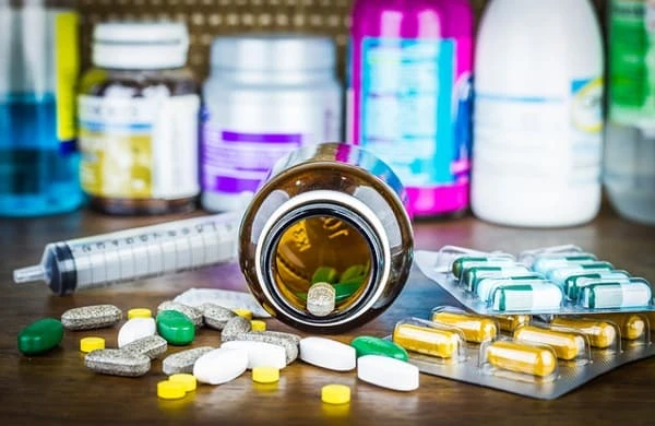 Віктор Ляшко назвав умови, за яких можна буде виписати/отримати антибіотики з 1 квітня Віктор Ляшко назвав умови, за яких можна буде виписати/отримати антибіотики з 1 квітня