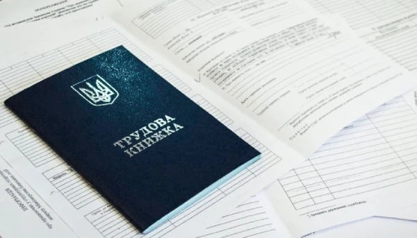 15 тез нового законопроєкту про трудові відносини в умовах воєнного стану Скільки медиків працевлаштувалися в ЗОЗ після вимушеного переїзду