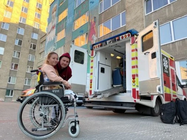 МОЗ організувало найбільшу за час війни евакуацію українців на лікування за кордон МОЗ організувало найбільшу за час війни евакуацію українців на лікування за кордон