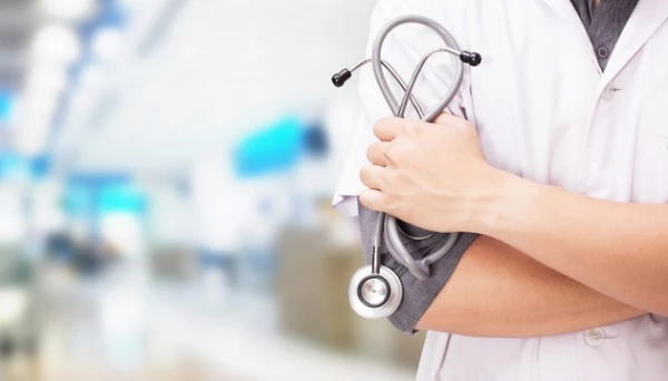 Як лікарю-інтерну перевестися до бази стажування у безпечнішому регіоні